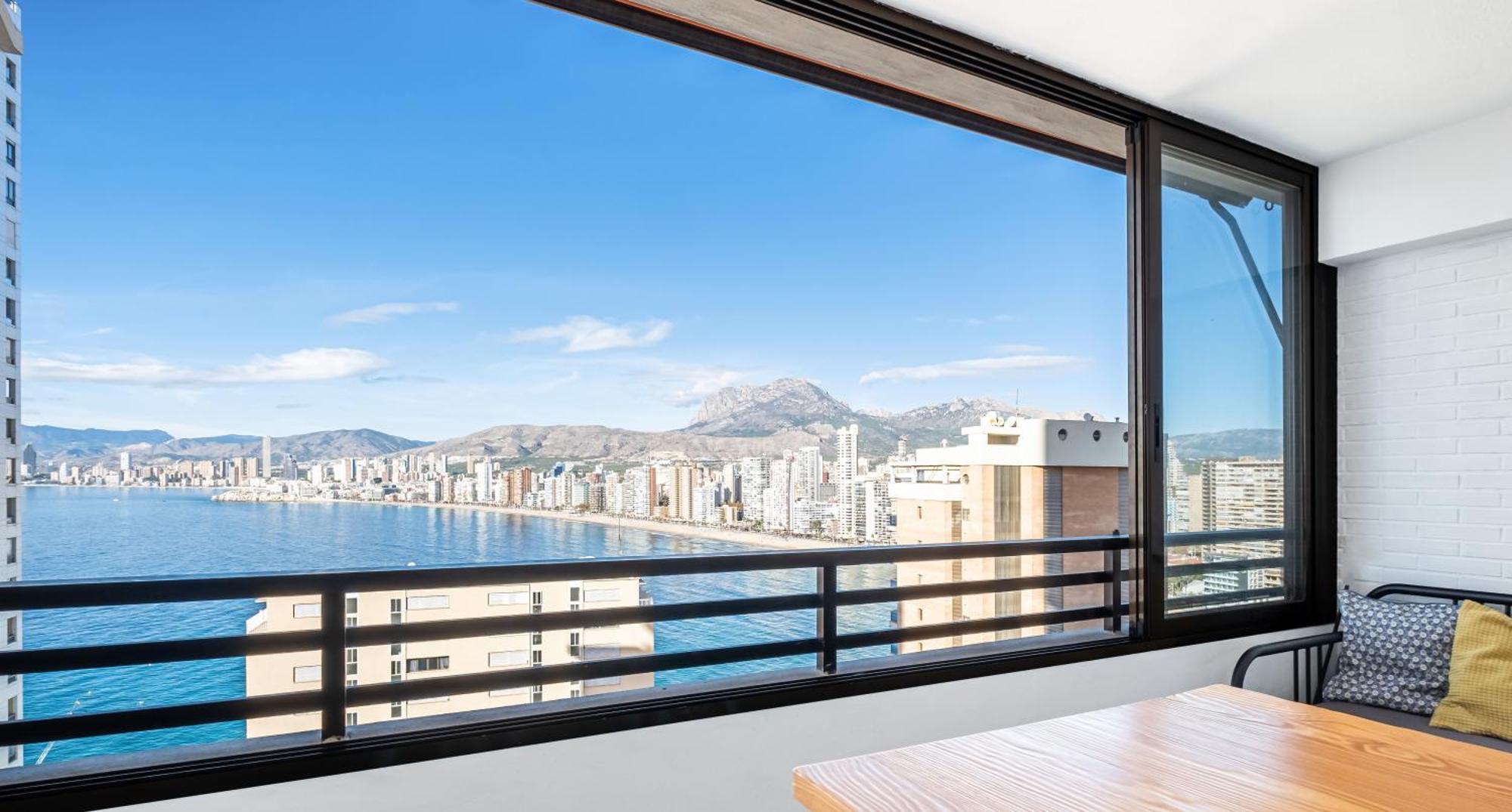 Trinisol Apartment Sea Views 6E Levante Beach Benidorm Ngoại thất bức ảnh