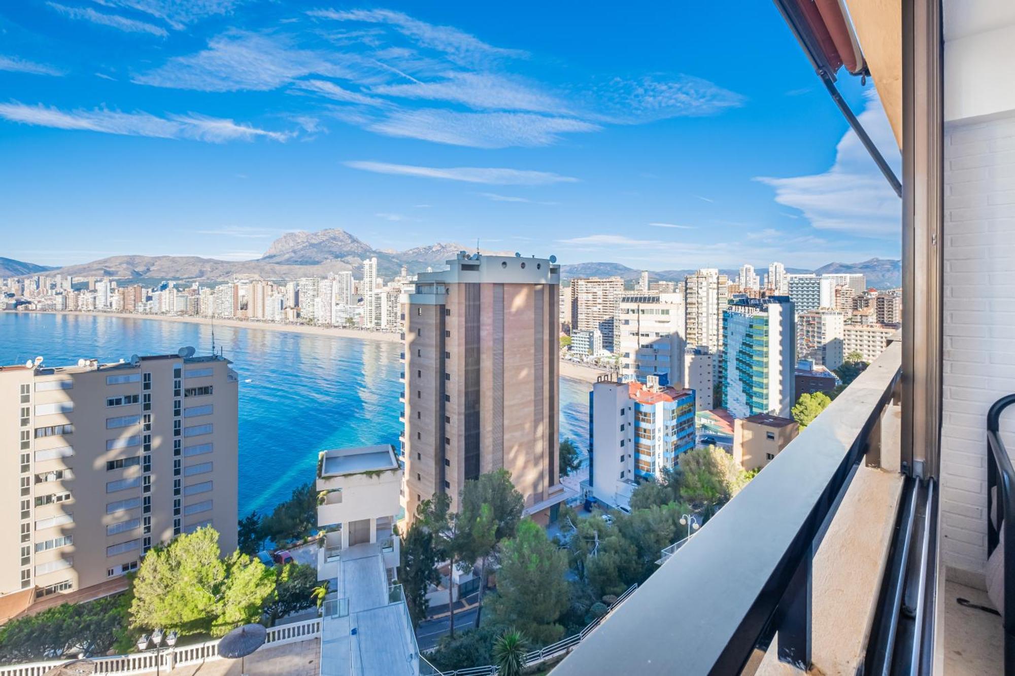 Trinisol Apartment Sea Views 6E Levante Beach Benidorm Ngoại thất bức ảnh